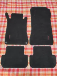 oryginalne-dywaniki-welurowe-mercedes-benz-clk-w209-c209-a209-designo