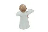 figurka-dziewczynka-material-wykonania-porcelana
