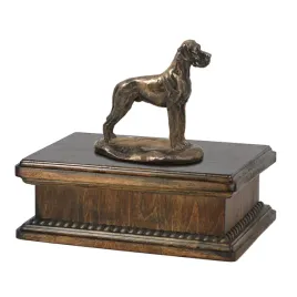 dog-niemiecki-ii-urna-na-psie-prochy-klasyczna-urna-ze-statuetka-elegan
