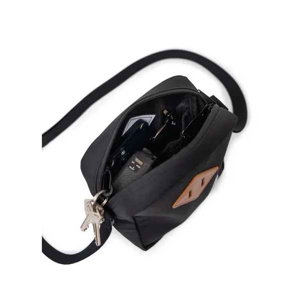 1138400001-marka-herschel