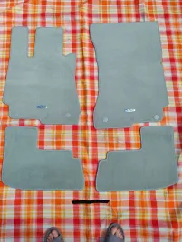 oryginalne-dywaniki-welurowe-mercedes-benz-w216-c216-v12