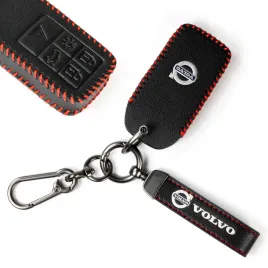 etui-skorzane-na-pilot-z-brelokiem-volvo-czarne