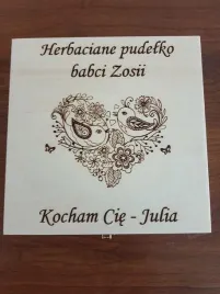 herbaciarka-drewniana-pudelko-skrzynka-na-herbate