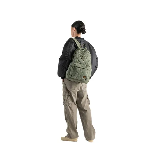 1168401827-marka-herschel