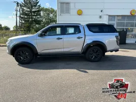 zabudowa-paki-premium-hardtop-4x4-venture-isuzu-d-max-2020-2025