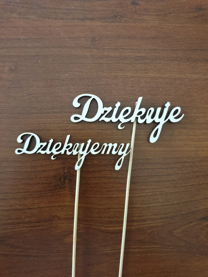 topper-na-tort-dowolny-napis-wysokosc-produktu-10-cm