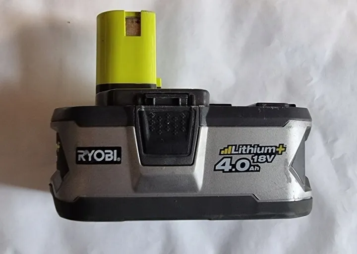 akumulator-li-ion-ryobi-18-v-4-ah