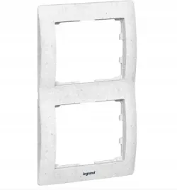 ramka-pionowa-legrand-corian-everest-dwukrotna-771716