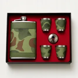 zestaw-prezentowy-piersiowka-moro-kieliszki-210ml