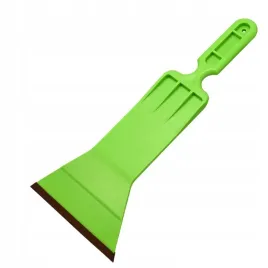 rakla-green-bulldozer-do-sedanow-tasmateflon-aplikacja-folii-oklejanie-szyb