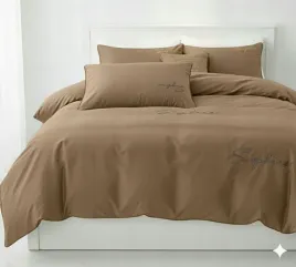 elegancka-brazowa-posciel-haftowana-lamowka-braz-220x200cm-komfort-i-styl