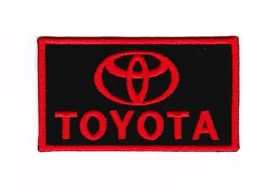 var-naszywka-toyota-85-x-5-cm-napis-tuning