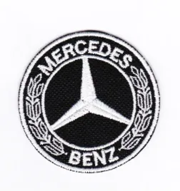 var-naszywki-mercedes-55-cm-czarno-bialy