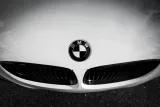 logo-znaczek-emblemat-bmw-82mm-e87-e81-e46-e60-e61-e90-e91-e36-e84-x3-e83-stan-nowy-jakosc-czesci-zgodnie-z-gvo-p-zamiennik-o-jakosci-porownywalnej-do-oryginalu