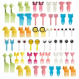 mini-widelczyki-do-owocow-warzyw-wykalaczki-koreczki-zwierzeta-60-szt