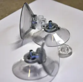 przyssawki-x10-z-gwintem-i-nakretka-gumowe-tablica