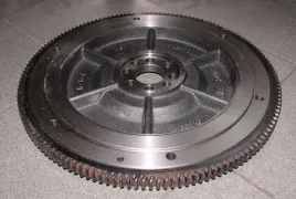 kolo-zamachowe-mtz-belarus-145-zebow-240-1005114-a1-2401005114a1
