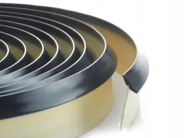 listwa-uszczelniajaca-przyblatowa-czarny-42m-uszczelka-meblowa-do