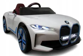 super-bmw-i4-samochod-auto-na-akumulator-skora-miekkie-kola-mocne-silniki