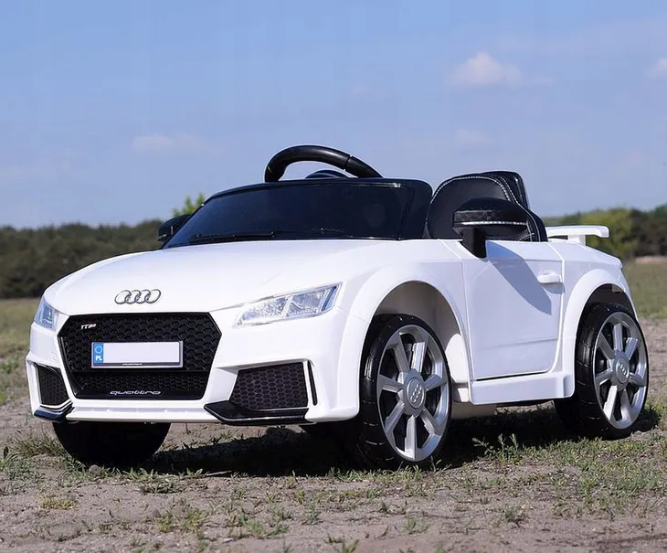 oryginalne-audi-tt-rs-auto-na-akumulator-pilot-kolor-czarny