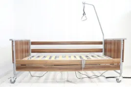 regenerowane-lozko-rehabilitacyjne-bock-domiflex-c-wysiegnik