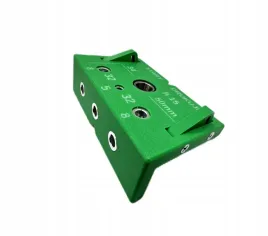 przymiar-z-blokada-do-wiercenia-otworow-pod-kolki-i-mimosrody-or-pyta