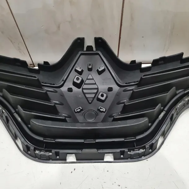 renault-captur-13-19-atrapa-grill-stan-nowy-producent-czesci-renault-oe