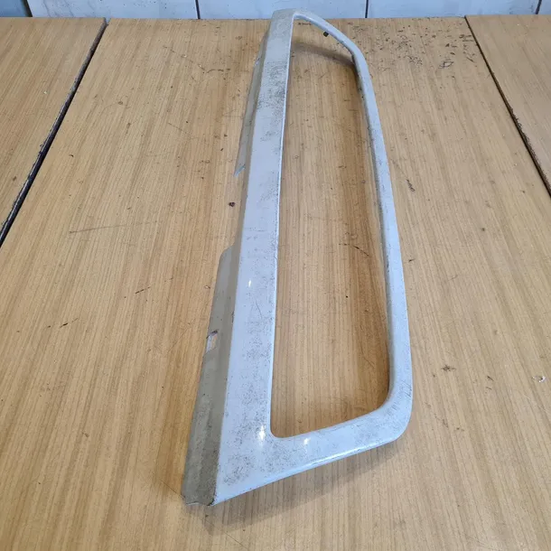 daewoo-nexia-atrapa-grill-chlodnicy-producent-czesci-daewoo-oe