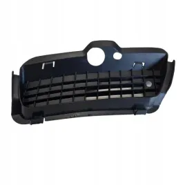 volkswagen-golf-iii-atrapa-kratka-zaslepka-zderzaka-prawa-9538272x