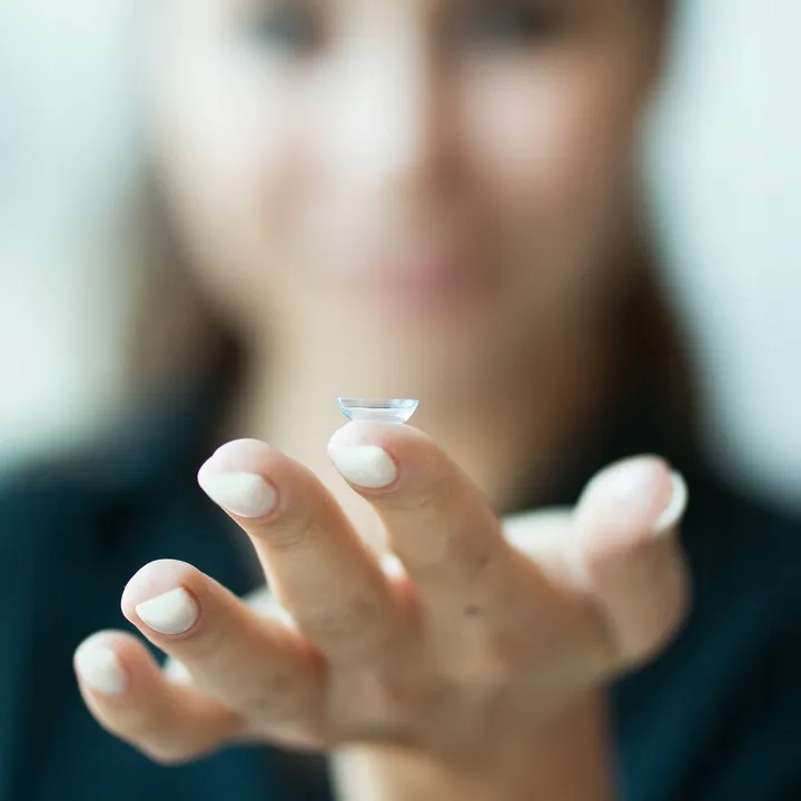 air-optix-plus-hydraglyde-6-szt-325-stan-nowy