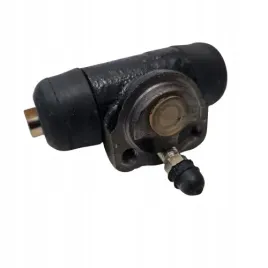 hyundai-pony-x-1-x-2-cylinderek-hamulcowy-lpr-4150