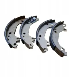 citroen-xsara-saxo-peugeot-106-205-309-szczeki-hamulcowe-komplet