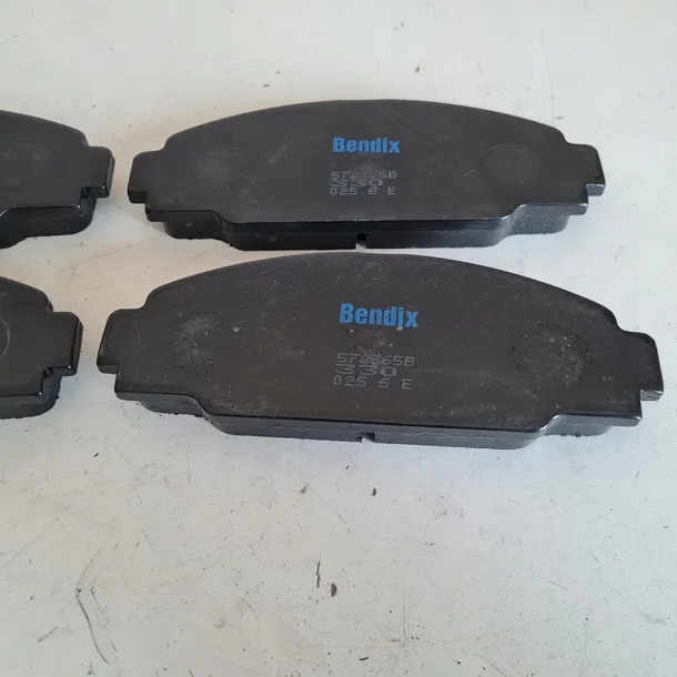 toyota-dyna-klocki-hamulcowe-kpl-bendix-572365b-numer-katalogowy-oryginalu-