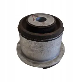 opel-vectra-b-1-6-tuleja-tylnej-belki-hp205825