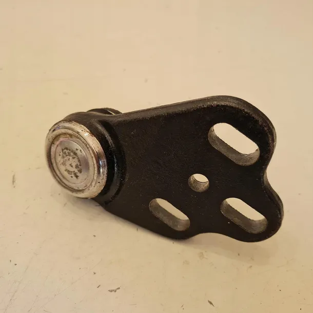 audi-90-sworzen-wahacza-rts-93-05933-056-jakosc-czesci-zgodnie-z-gvo-q-oryginal-z-logo-producenta-czesci-oem-oes
