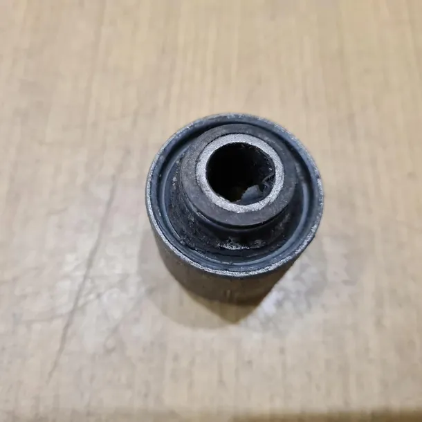 mazda-6-tuleja-wahacza-silentblock-producent-czesci-yamato