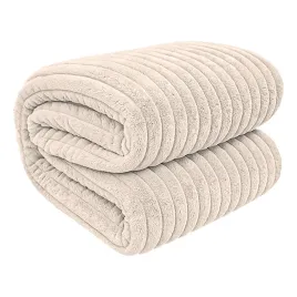 koc-tloczony-160x200-ecru-lea-miekki-lekki-narzuta-stylowy-dodatek