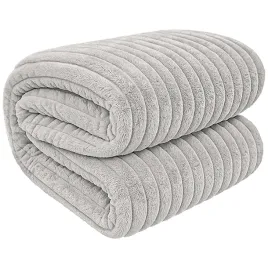 koc-tloczony-160x200-szary-lea-miekki-lekki-narzuta-stylowy-dodatek