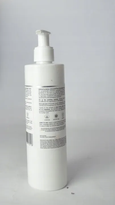 basiclab-dermatologiczna-emulsja-myjaca-do-skory-ultrawrazliwej-300-ml-stan-nowy