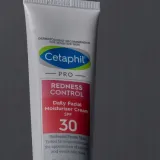 cetaphil-pro-redness-control-krem-na-dzien-spf-30-dzialanie-chlodzace