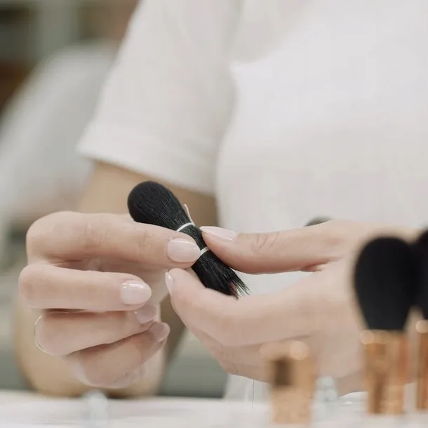 hakuro-h55-pedzel-do-pudru-stan-nowy-produkt-wprowadzony-do-obrotu-na-terenie-ue-przed-13-12-2024-nie