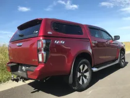 zabudowa-premium-hardtop-4x4-szyby-podnoszone-isuzu-d-max-2020