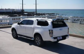 zabudowa-premium-hardtop-4x4-szyby-podnoszone-isuzu-d-max-2020