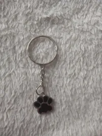 brelok-breloczek-kocie-psie-lapki