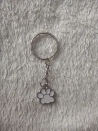 brelok-breloczek-kocie-psie-lapki