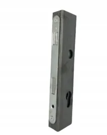kaseta-50x30-z-zamkiem-do-furtek-bram-ogrodzen