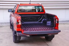 kuweta-wykladzina-przestrzeni-paki-ladunkowej-wanna-ford-ranger-wildtrack