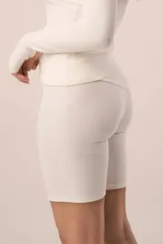 biker-shorts-kolarki-z-wysokim-stanem-kolor-off-white
