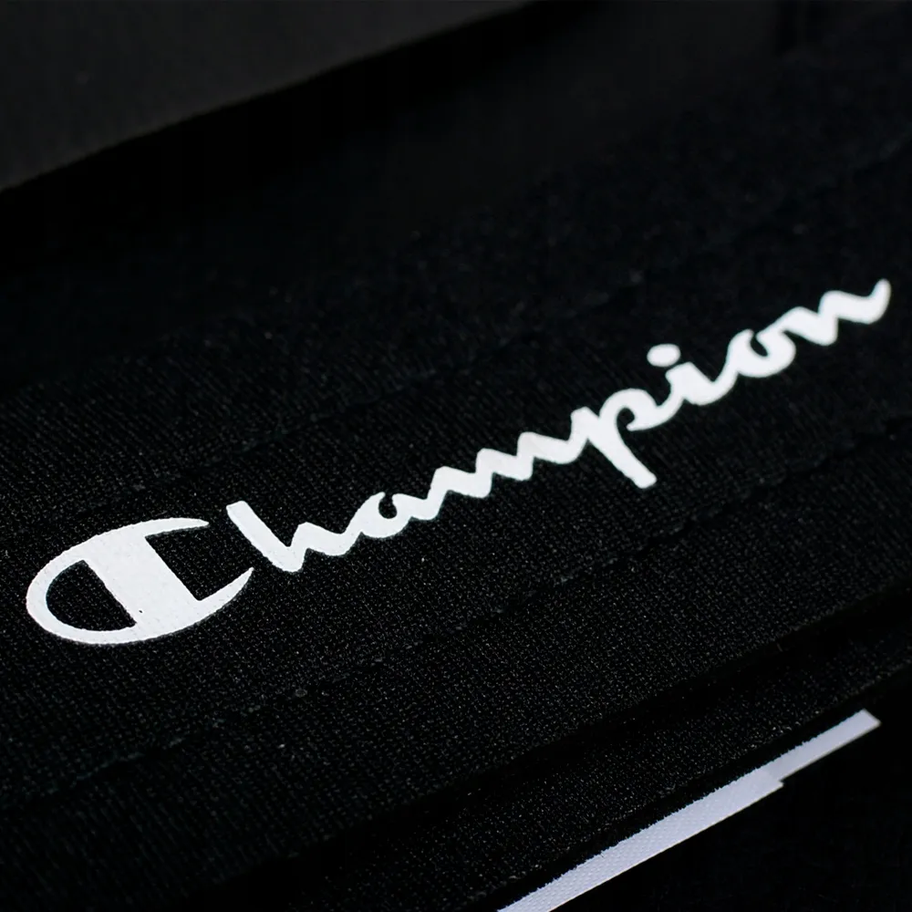 champion-etui-na-ramie-czarne