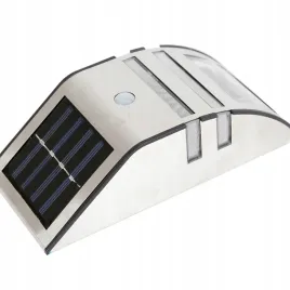 solarna-lampa-scienna-grundig-z-czujnikiem-ruchu